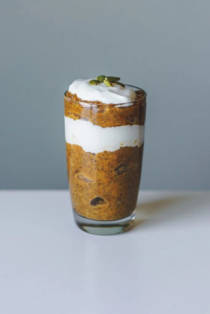 layered pumpkin chia pudding